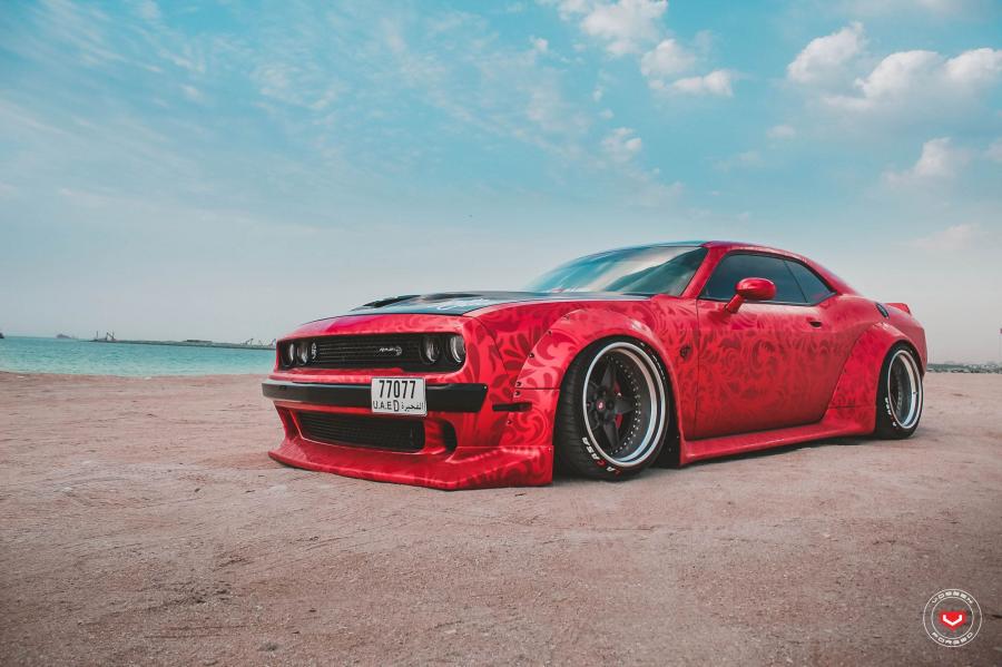  Dodge Challenger SRT Hellcat by Clinched on Vossen Wheels (ERA-2) 2019 года  (фото 12 из 13)